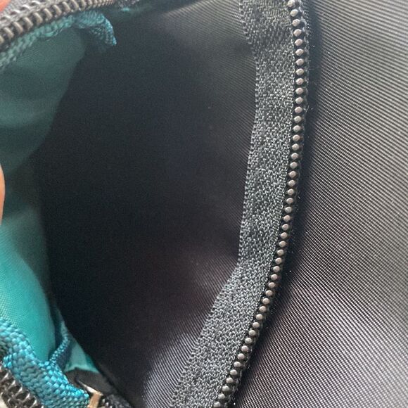 Crossbody Cell Phone Bag Black Nylon - Picture 2 of 7